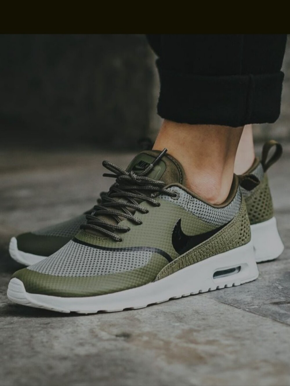Nike Air Max Thea - Olive Green